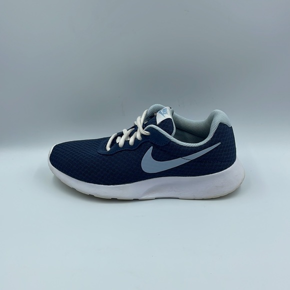 Nike Tanjun Running Shoes Women’s Sz 6.5 - Picture 8 of 10